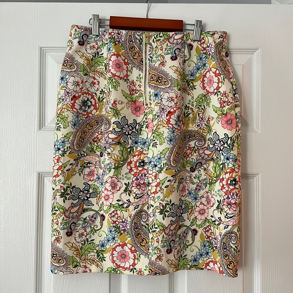 Paisley Pencil Skirt - Picture 2 of 2